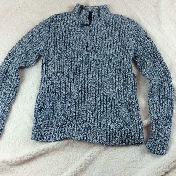Tommy Hilfiger Sweaters - Tommy Hilfiger 1/4 zip sweater.  Large.  EUC